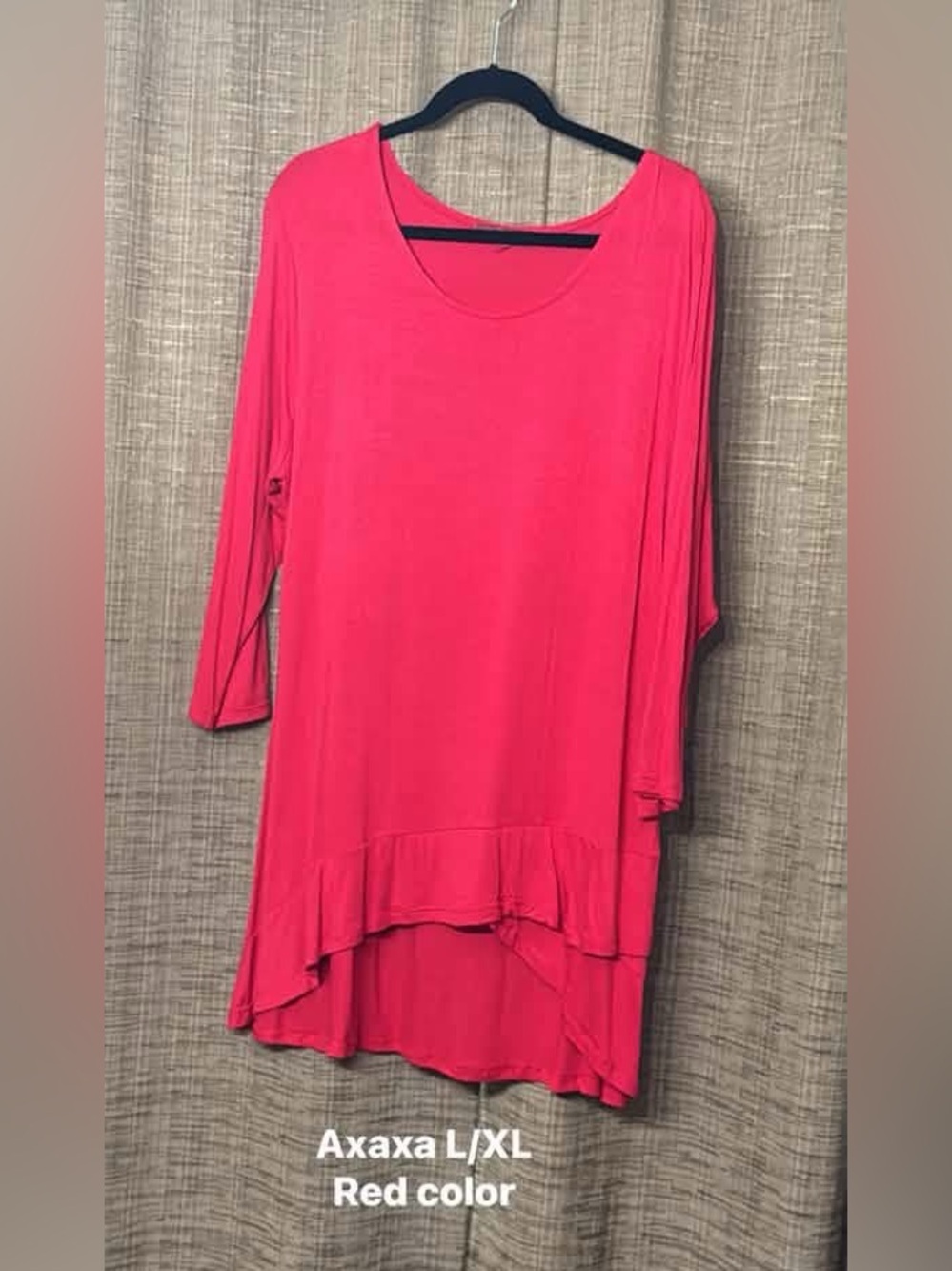 Relaxed Scoop-Neck Red High-Low Tunic